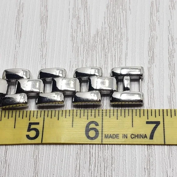 Chicos Womens Silver Tone Rhinestone Watch Quartz Round Face Chunky New Battery - Picture 6 of 6